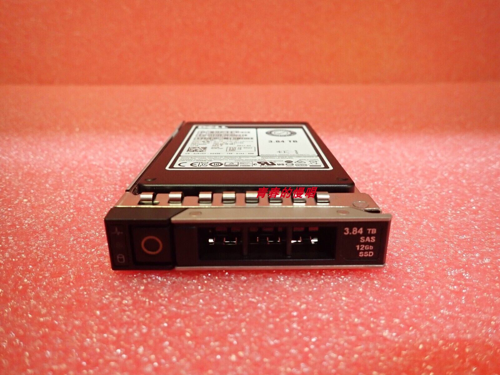 DELL R440 R450 R650 R740XD R750 3.84T SAS SSD 2.5寸 固态硬盘