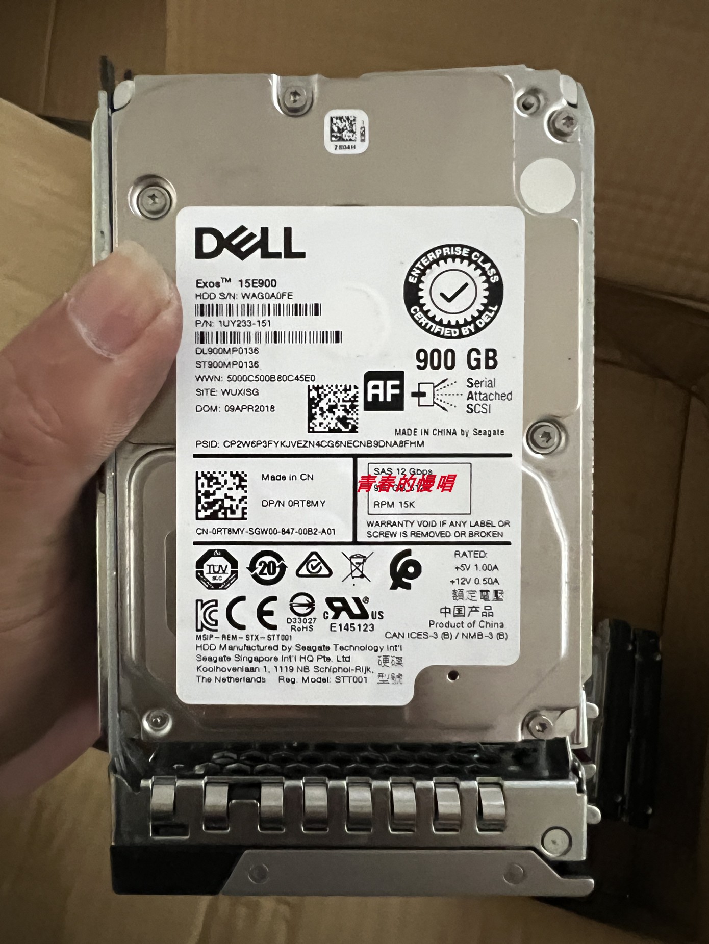 DELL 0RT8MY ST900MP0136 1UY233-151 900G 15K SAS 512E 12G硬盘