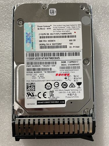 IBM P5-550Q Powe8 00LY179 00E9974 600G 15K SAS 2.5 4K 硬盘