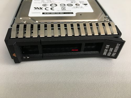 IBM 00E9912 00E9927 00E9909 300G 15K 6Gb SAS P8小型机器硬盘