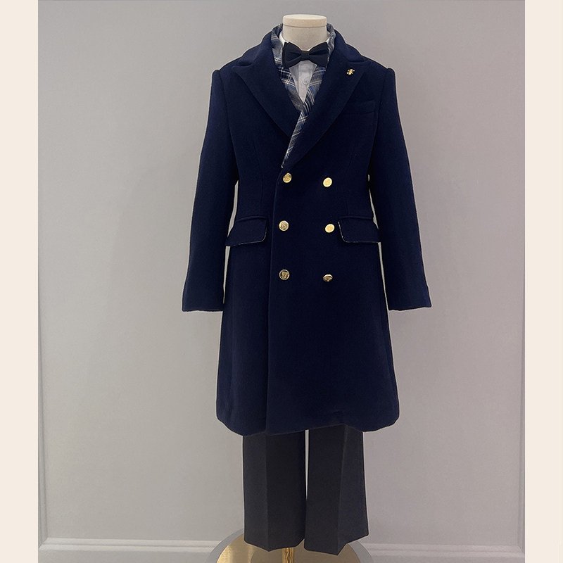 力高芘熊2025年新款男童中长款藏青羊毛经典双排扣保暖大衣英伦范