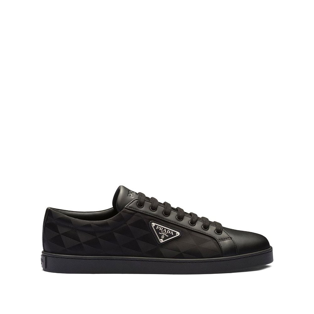 PRADA 男士休闲鞋 2EE376FG0003LNWF0002 AW2023 黑色