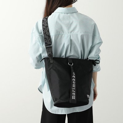 日本直邮Marimekko女士单肩包全天水桶包091271Unikko009