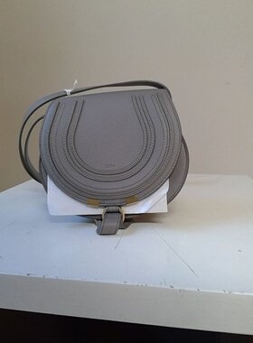 CHLOÉ 女士斜挎包 CHC22AS680I31053