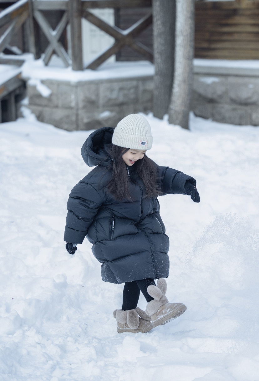 儿童羽绒服2023新款男女童中长款过膝中大童加厚宝宝鹅绒极寒冬装