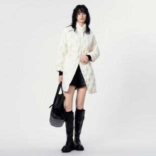 轻薄羽绒服女外套UI430621651 米白色插肩袖 uti尤缇2023冬季 新款