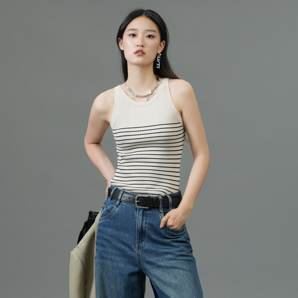 uti尤缇2025春季新款百搭条纹针织背心女修身无袖上衣UK112570491