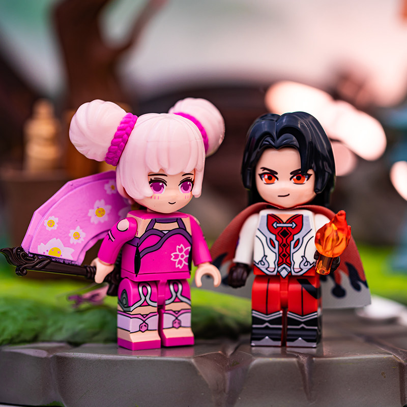 启蒙王者荣耀游戏周边积木周瑜小乔cp小人仔适用于乐高人偶二次元