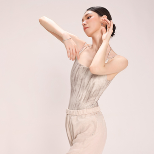 danzbaby芭蕾舞服成人瑜伽服女吊带练功服形体服双肩带体服B379