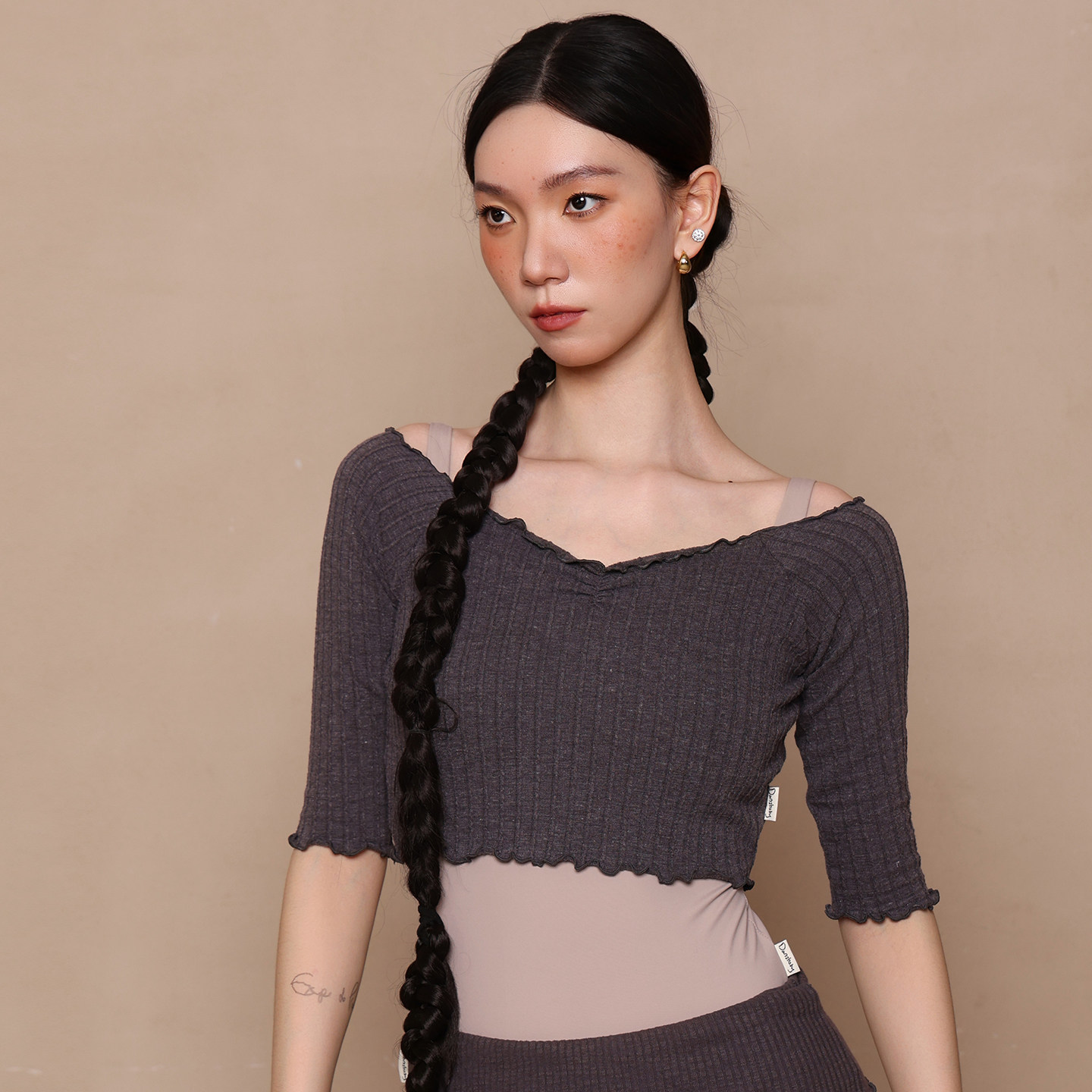 danzbaby芭蕾舞服成人舞蹈服女形体服木耳边基础练功短上衣B405
