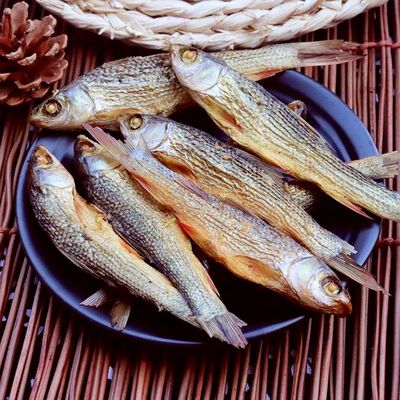 湖北阳新特产棍子鱼干鱼烤熟晒干小鱼烤熟烟熏小鱼干