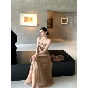 气质收腰显瘦度假风长裙 新款 法式 轻奢高级感棕色抹胸连衣裙女夏季