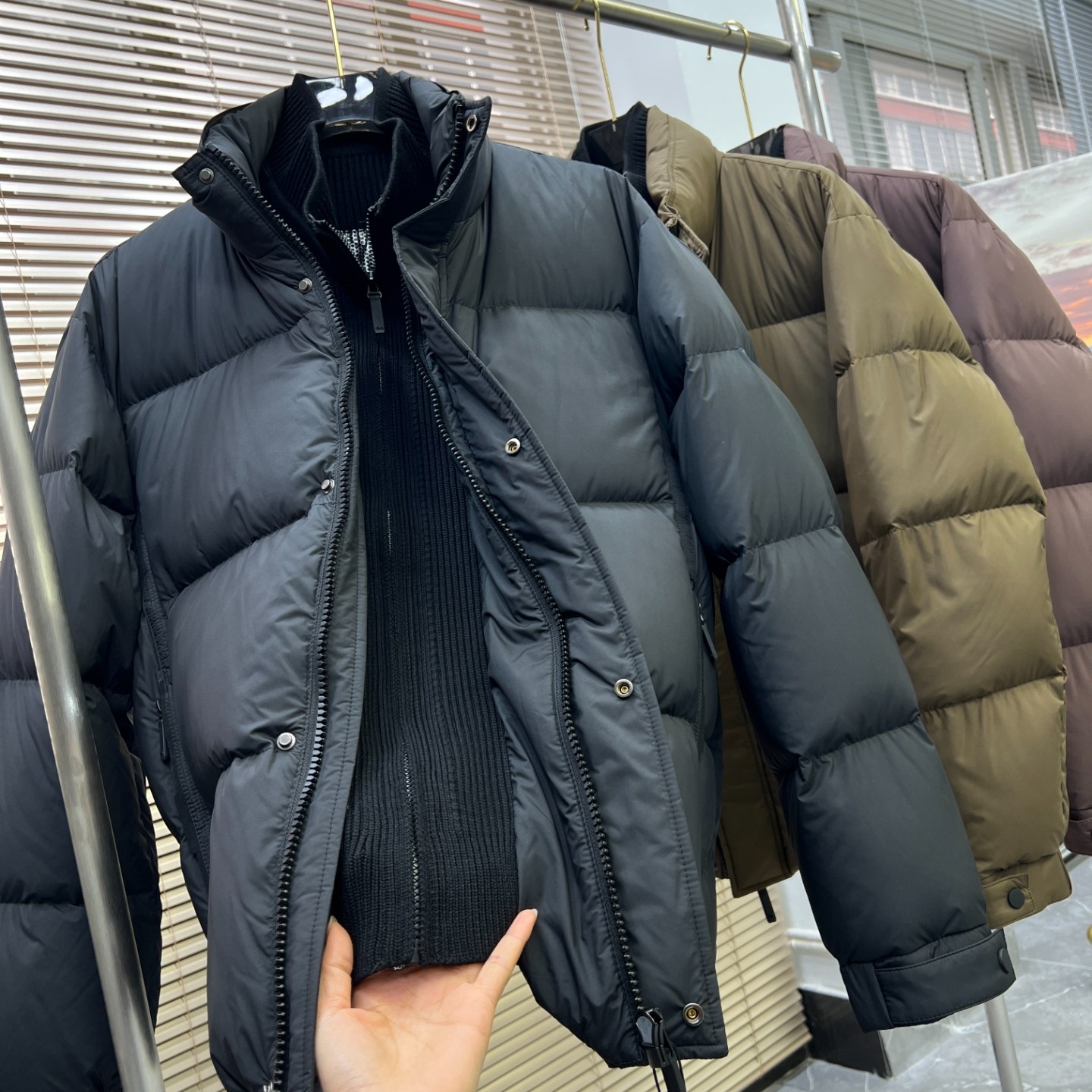 时尚假两件羽绒服 男士高端时尚定制螺纹假两件无帽立领羽绒服潮