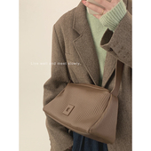 小众设计包包女秋冬2022新款 潮大容量时尚 单肩包高级感通勤斜挎包