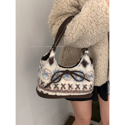 咔咔家费尔岛风手提毛绒托特包