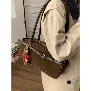 美拉德复古麂皮绒腋下包包女2025新款潮时尚韩国手提保龄球包