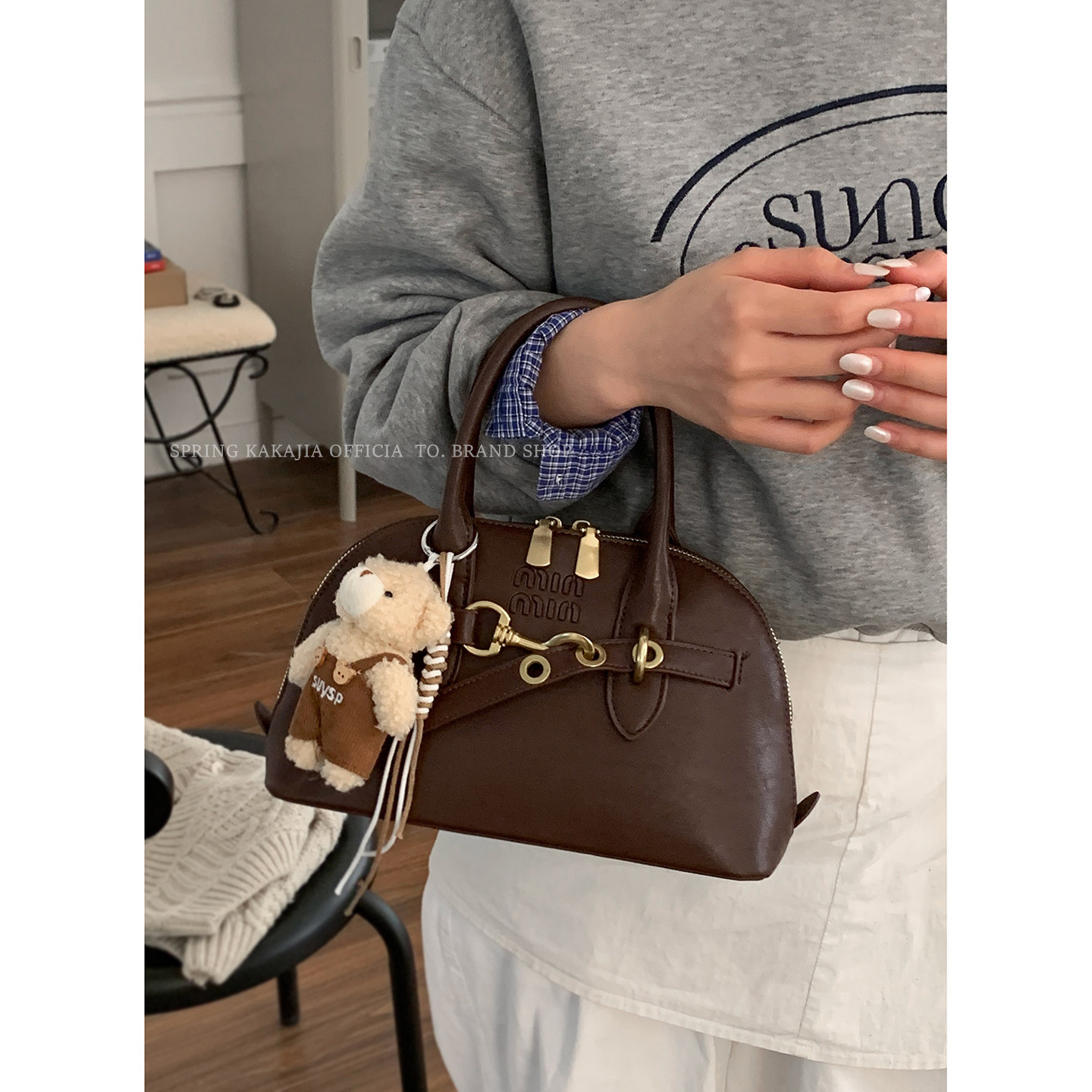 美拉德手提保龄球包包女2025新款潮时尚复古贝壳包高级感斜挎包,箱包皮具/热销女包/男包,通用款女包,淘宝优惠券,粉丝福利购,淘宝优惠卷