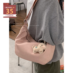 懒散风大容量马鞍包包女2026新款潮时尚韩版托特包休闲百搭斜挎包