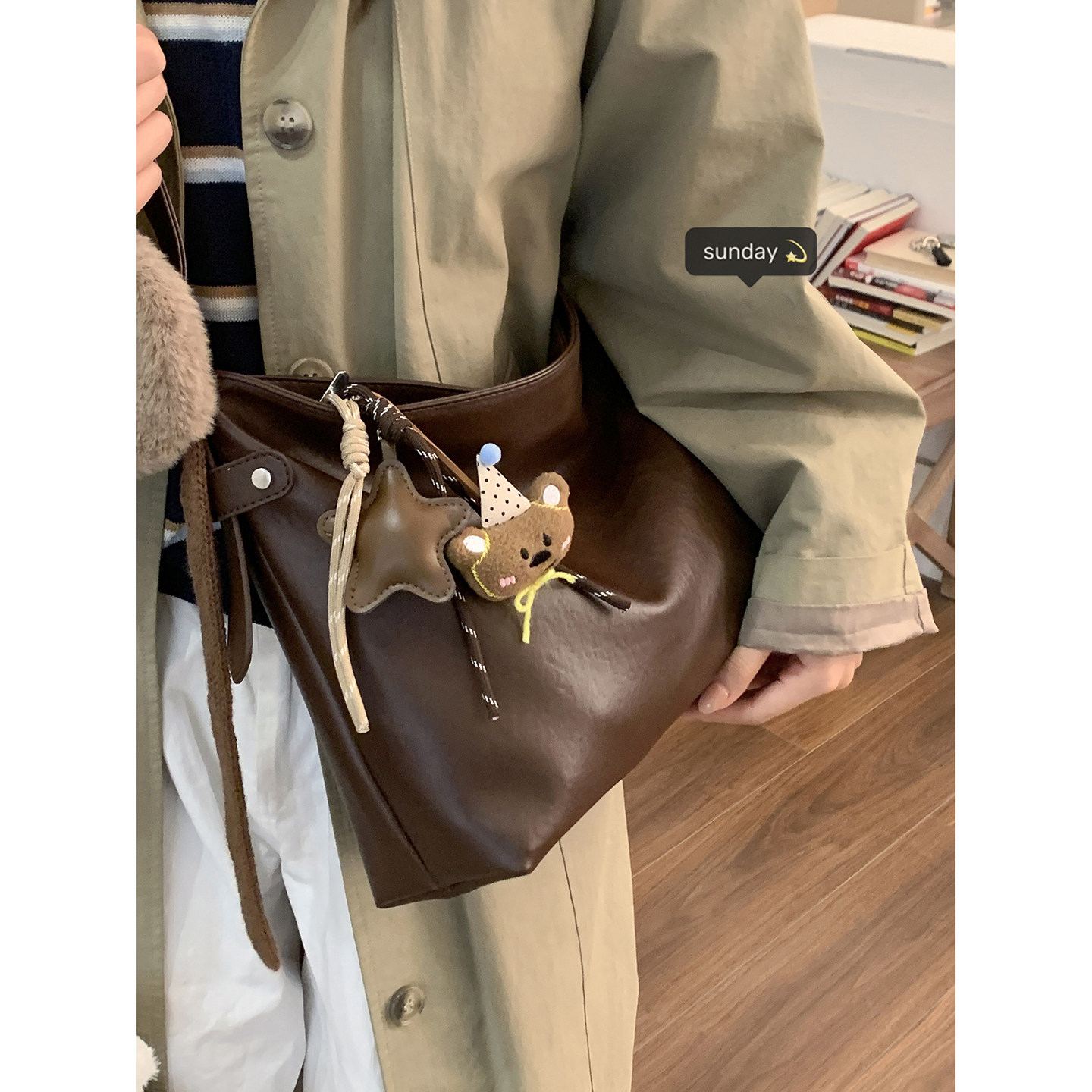 复古大容量斜挎包包女2025新款潮时尚韩国水桶包单肩托特包