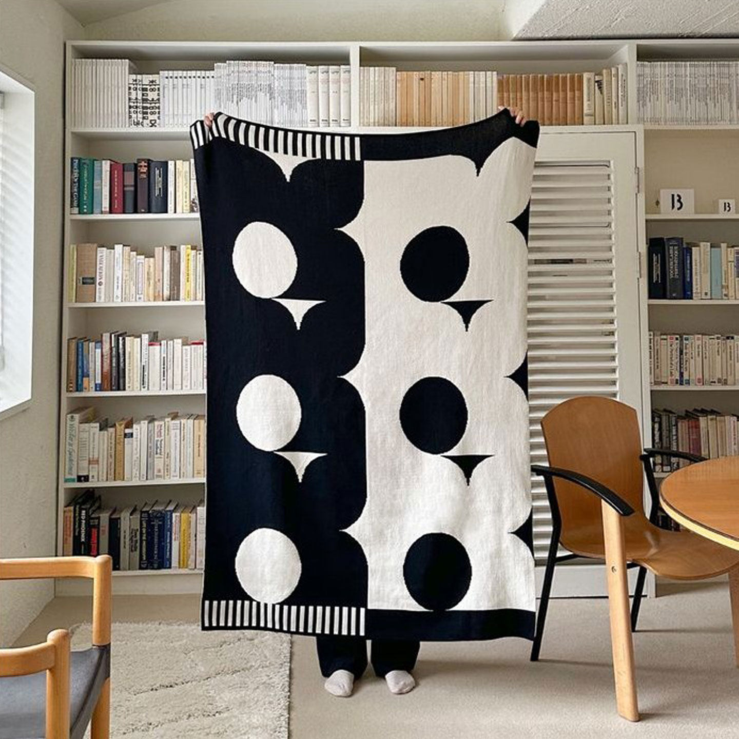 韩国直邮 简约时尚黑白毯 柔软舒适盖毯 沙发毯子