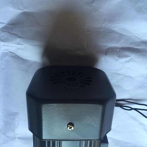 YY90-90 单相电容运转异步电动机 90W220V1300r/min交流电机