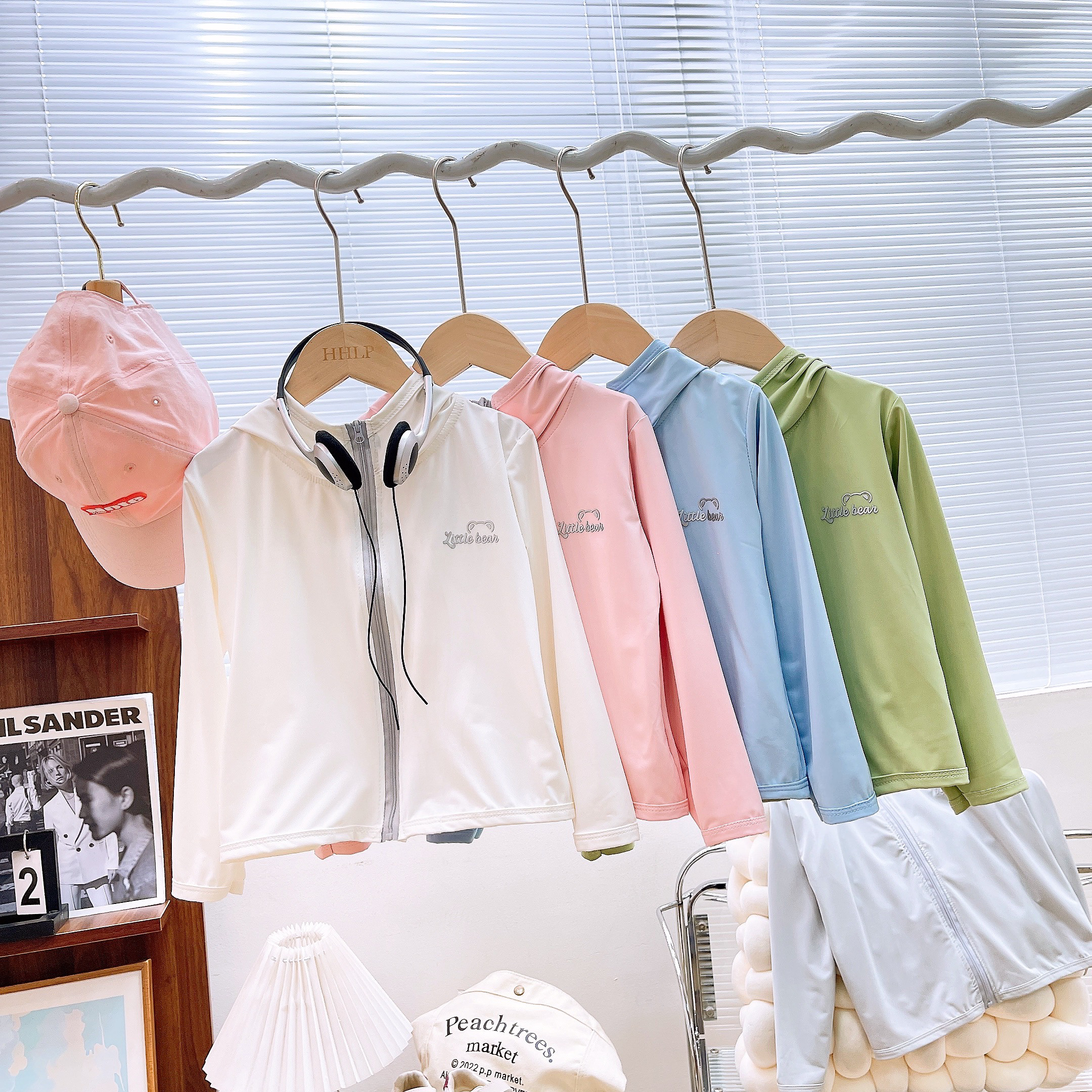 儿童连帽防晒衣户外服夏季防晒服男女童轻薄透气冰丝防紫外中大童