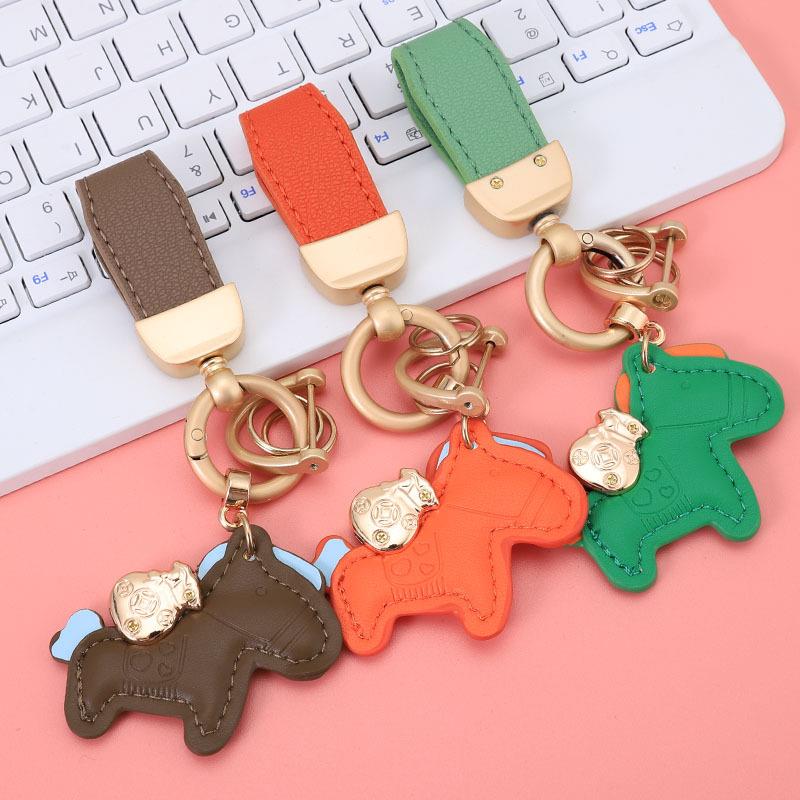 马上有钱钥匙扣挂饰创意个性皮革挂件精致男女情侣包包汽车钥匙链