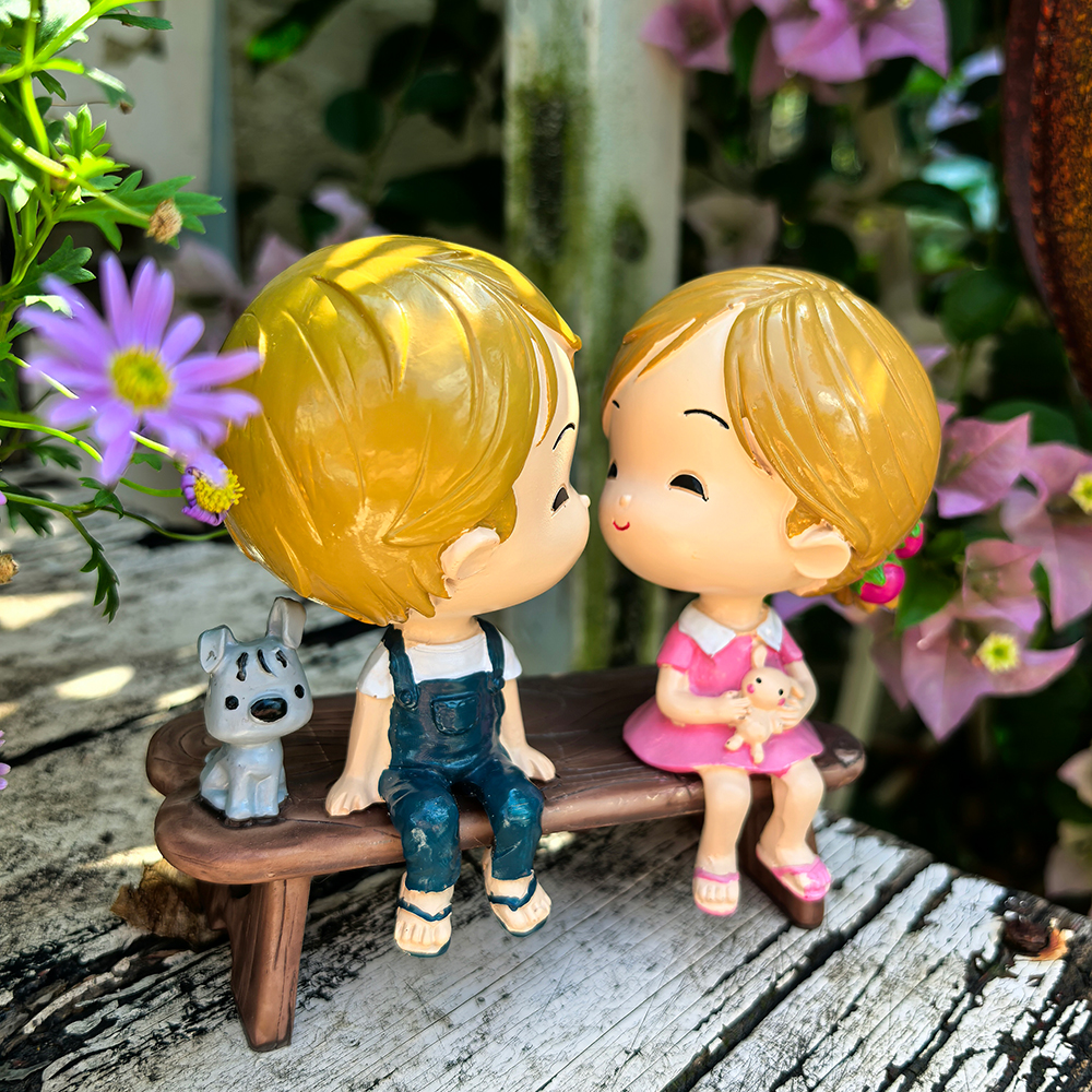 青梅竹马两小无猜娃娃卡通摆件