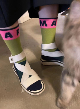 22年春夏欧洲站MAR字母玫红拼接撞色网红小红书同款纯棉中筒袜子