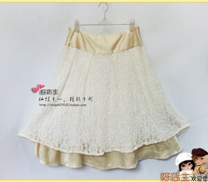 [专柜正品]花朵软蕾丝+软绸宽荷叶边,米白色半裙(有裙衬)-M/L/XL
