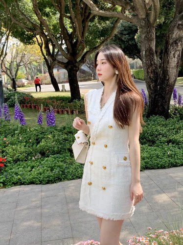 正版宋智雅修身小香风白色连衣裙