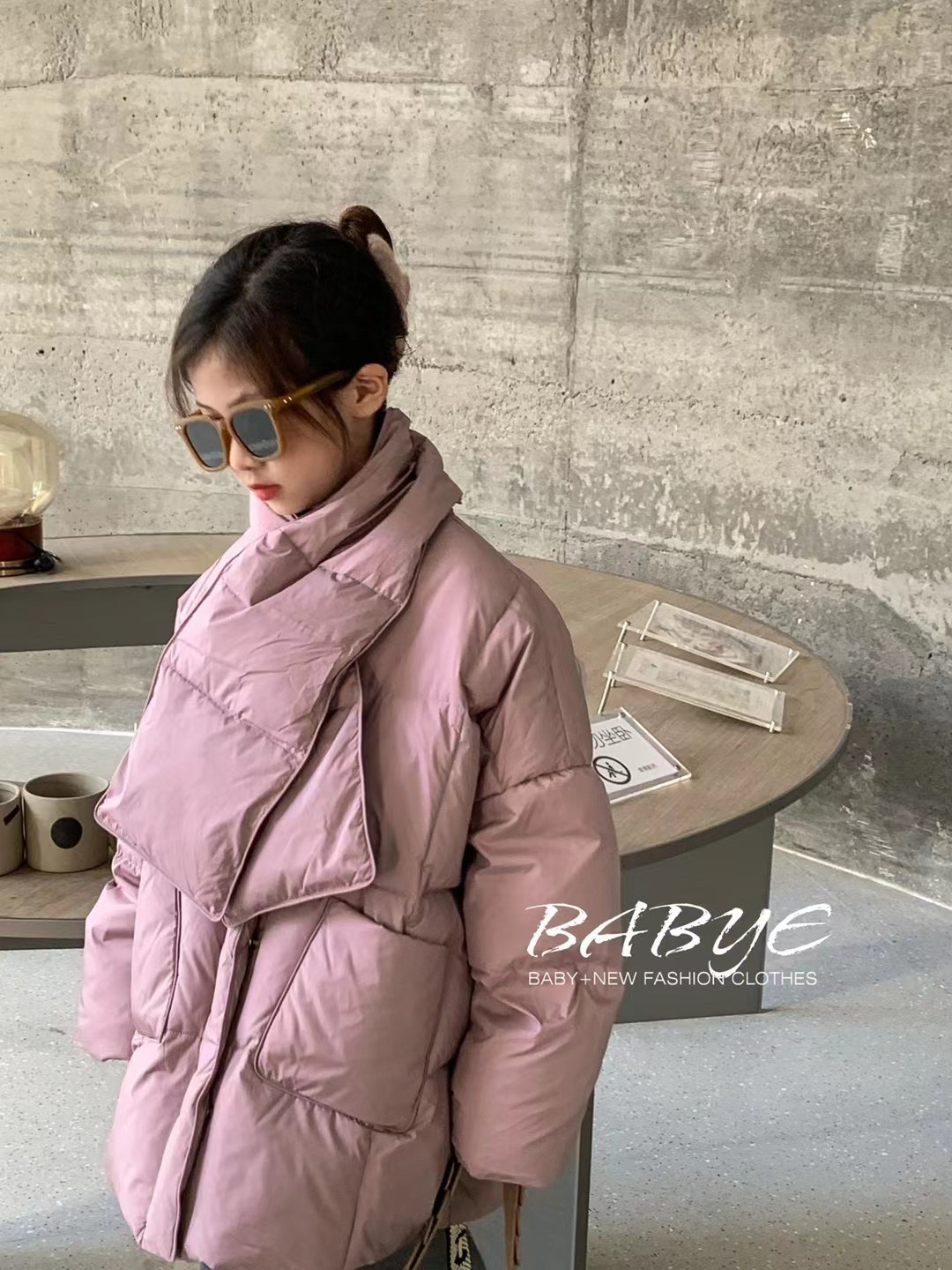 中大童亲子宽松儿童羽绒服女童中长款韩版宽松围巾白鸭绒面包服