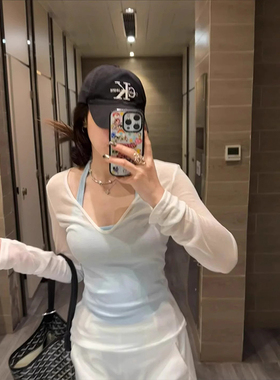 韩系大领口微透长袖t恤女夏季叠穿v领修身防晒罩衫白色纯欲上衣薄