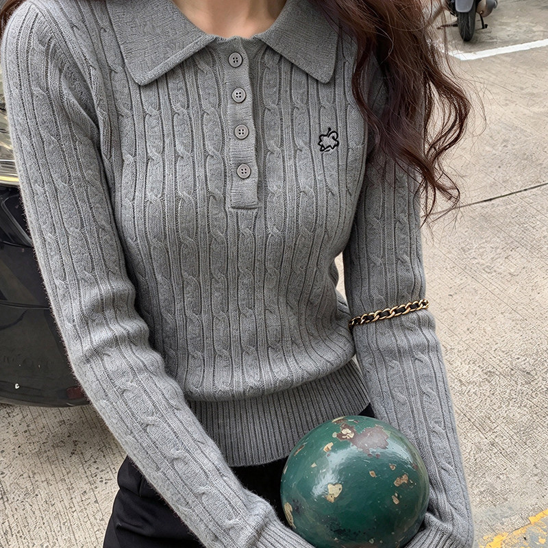 polo领刺绣套头针织衫修身上衣女