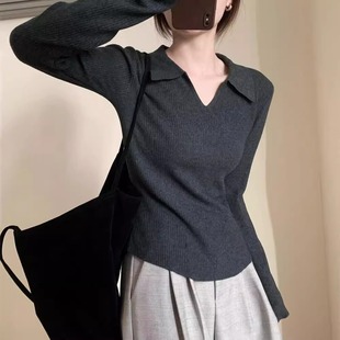 深灰色polo翻领针织打底衫女秋冬高级感修身内搭V领毛衣气质上衣