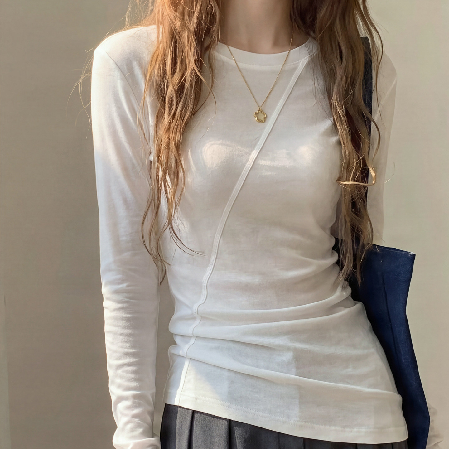 韩系设计感鱼骨圆领长袖t恤女秋