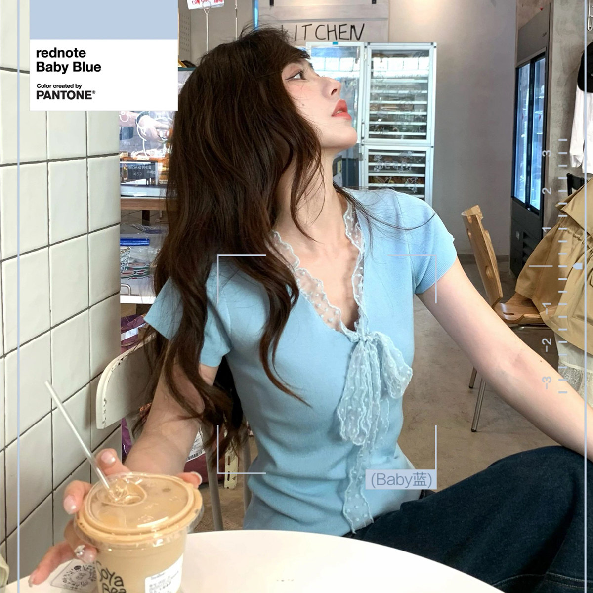 蓝色v领蕾丝拼接短袖t恤女夏季设计感修身短款绑带针织衫纯欲上衣