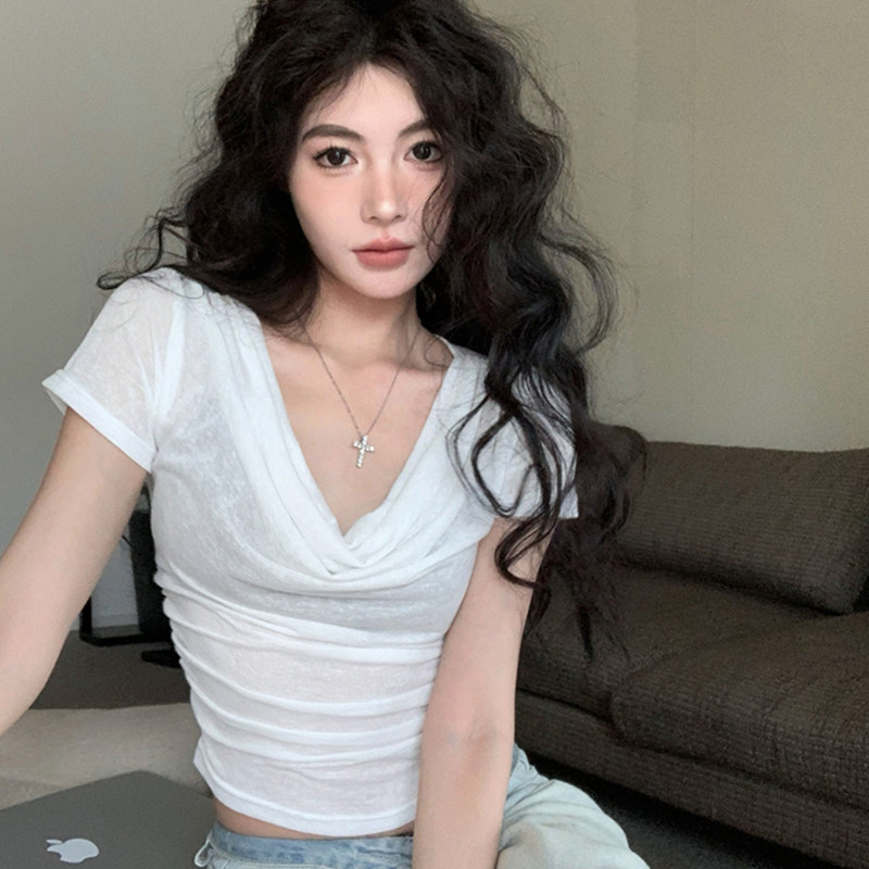 辣妹白色不规则荡领短袖t恤女夏季穿搭独特漂亮修身短款露肩上衣