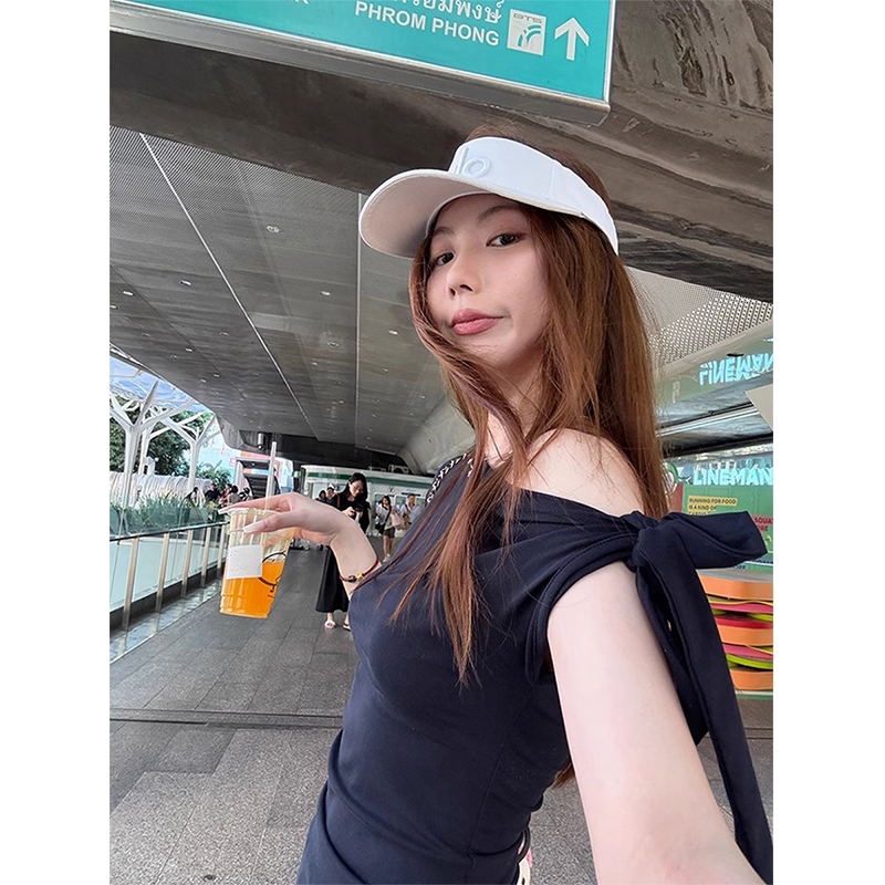 纯欲藏青色一字斜肩短袖t恤女夏季设计感辣妹修身绑带露肩短上衣