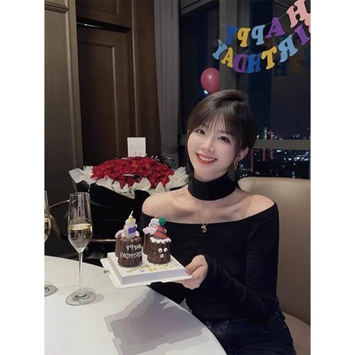 挂脖一字肩针织打底衫高级感上衣