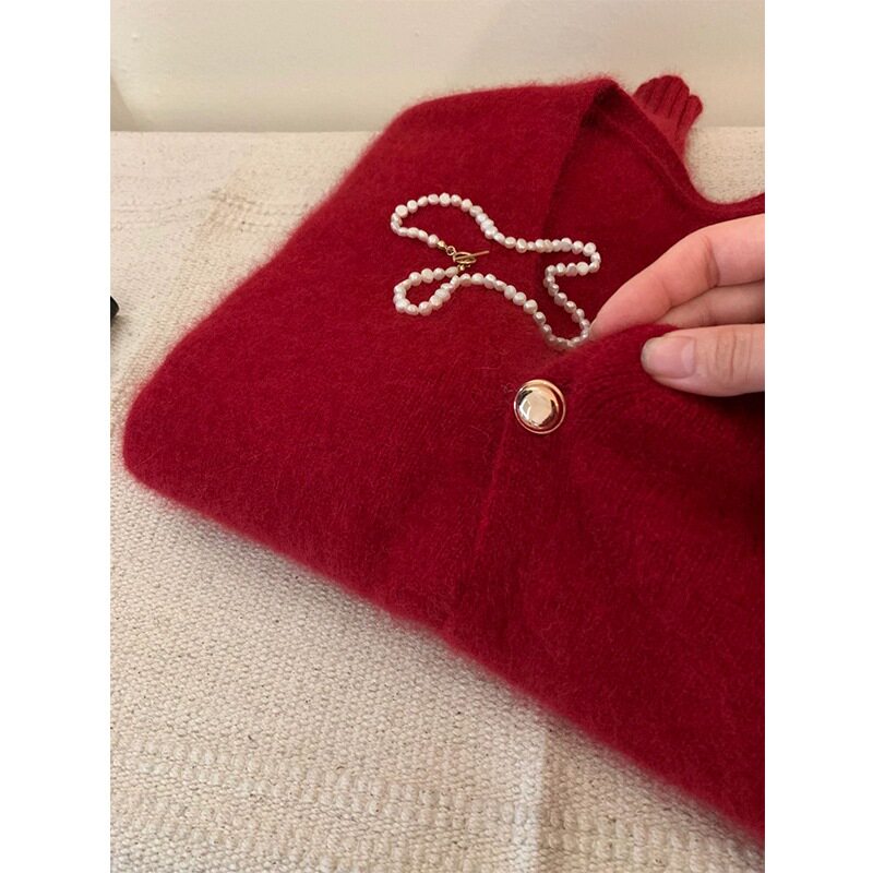 本命年红色浣熊绒毛衣外套女2026冬季设计感小众针织开衫外搭上衣