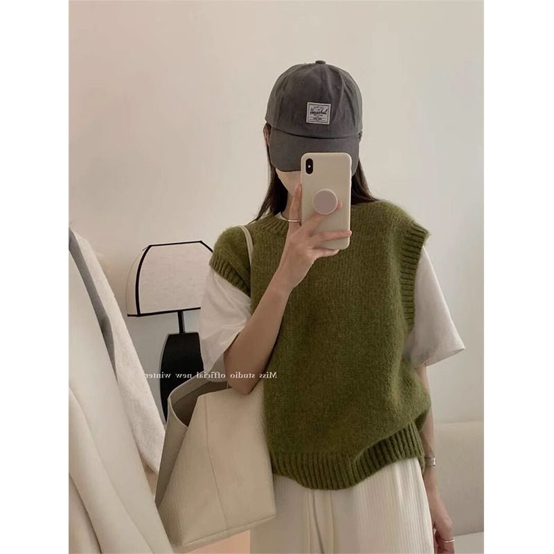 韩系绿色马甲背心女秋冬新款宽松气质毛衣坎肩无袖针织衫内搭上衣