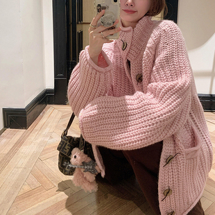 韩系粉色粗针高领加厚毛衣外套女秋冬氛围感慵懒宽松针织开衫上衣