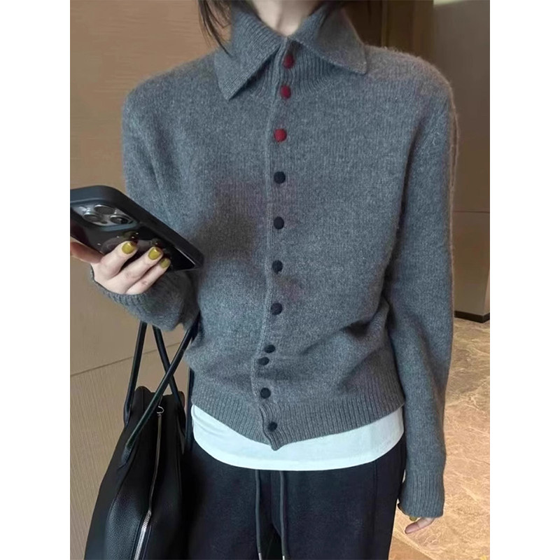 高领毛衣开衫外套彩扣翻领针织衫