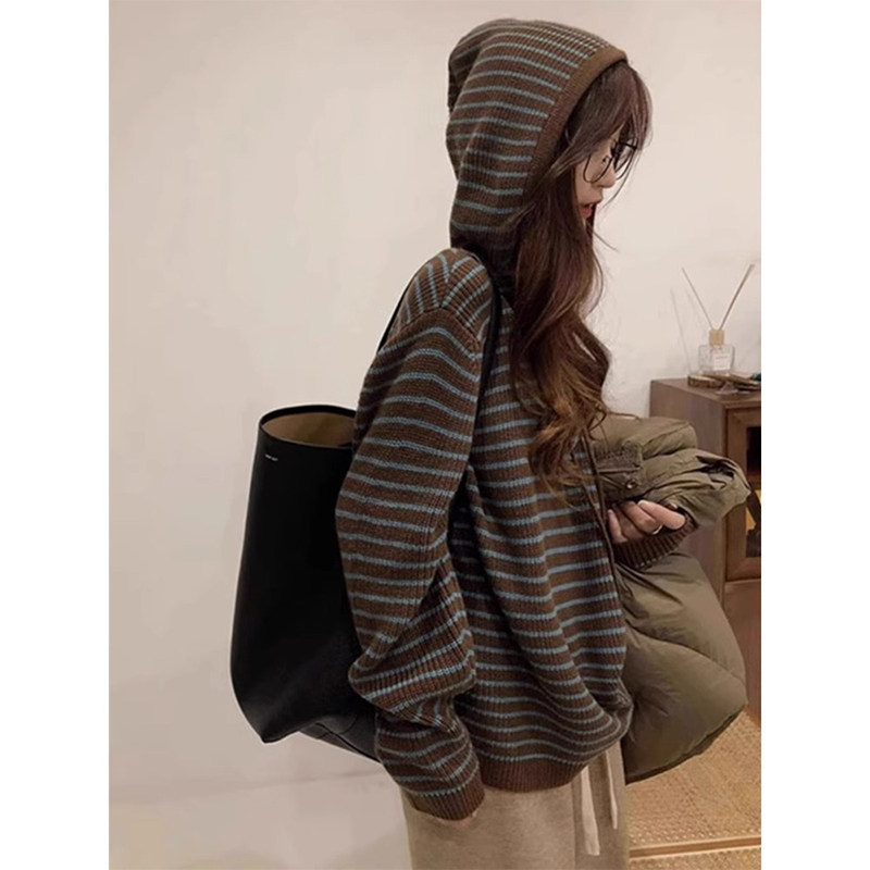 设计感条纹美拉蓝连帽毛衣女秋冬