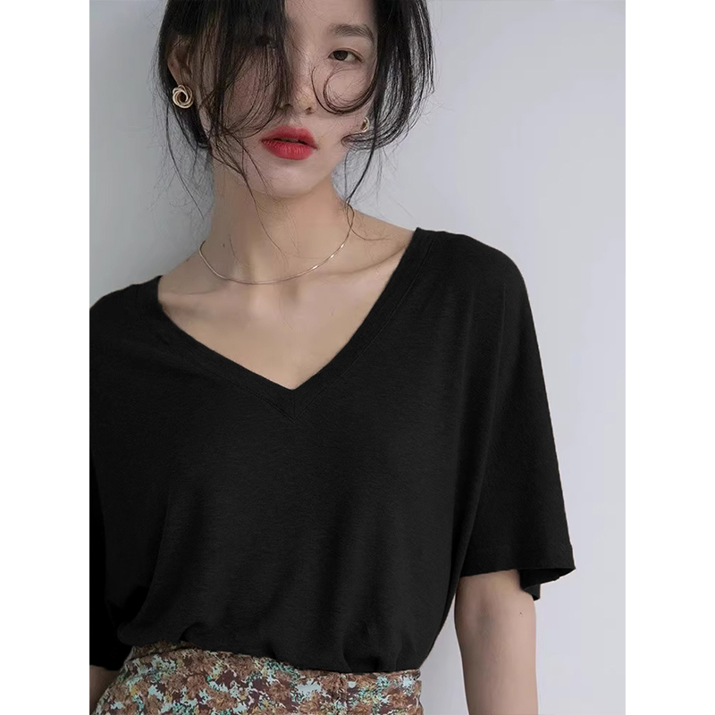 黑色慵懒锁骨V领短袖T恤女夏季宽松大领口半袖正肩体恤法式上衣薄