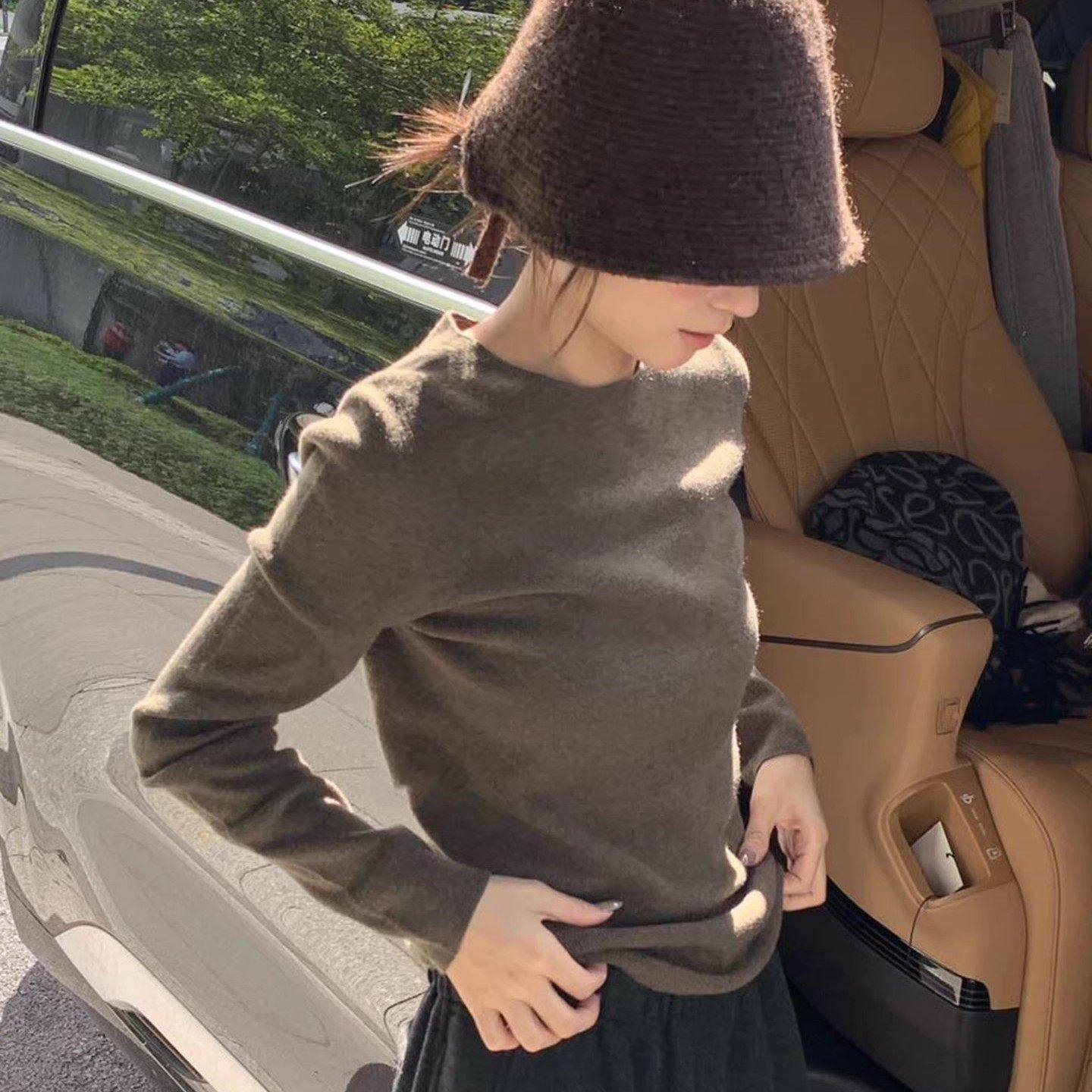 韩系棕色圆领内搭打底衫女秋冬小个子穿搭修身软糯针织衫毛衣上衣