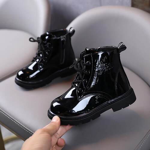 Toddler Girls' Donna Chelsea Boots - Cat & Jack