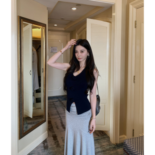 MINI 针织背心 STUDIO徐琳「心机挂脖」复古辣妹挂脖V领开衩修身