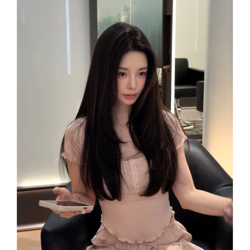 7/28 徐琳「桃心领」纯欲显瘦修身正肩百搭短袖上衣